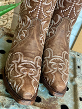 Load image into Gallery viewer, Jessie Boots