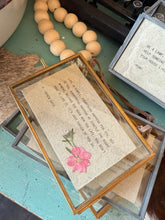 Load image into Gallery viewer, Gathered Thoughts 6x4 Horizontal Hanging Frame