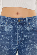 Load image into Gallery viewer, Flowers on the Wall Jeans
