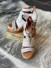 Load image into Gallery viewer, BEDSTU Princess Wedge Sandals