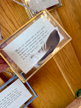 Load image into Gallery viewer, Gathered Thoughts 6x4 Horizontal Hanging Frame