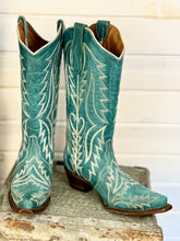 Load image into Gallery viewer, Rae Boots