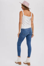 Load image into Gallery viewer, LACE TRIMMED KNIT CAMI