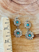 Load image into Gallery viewer, Desert Star Earrings
