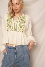 Load image into Gallery viewer, Silver Spurs - Top
