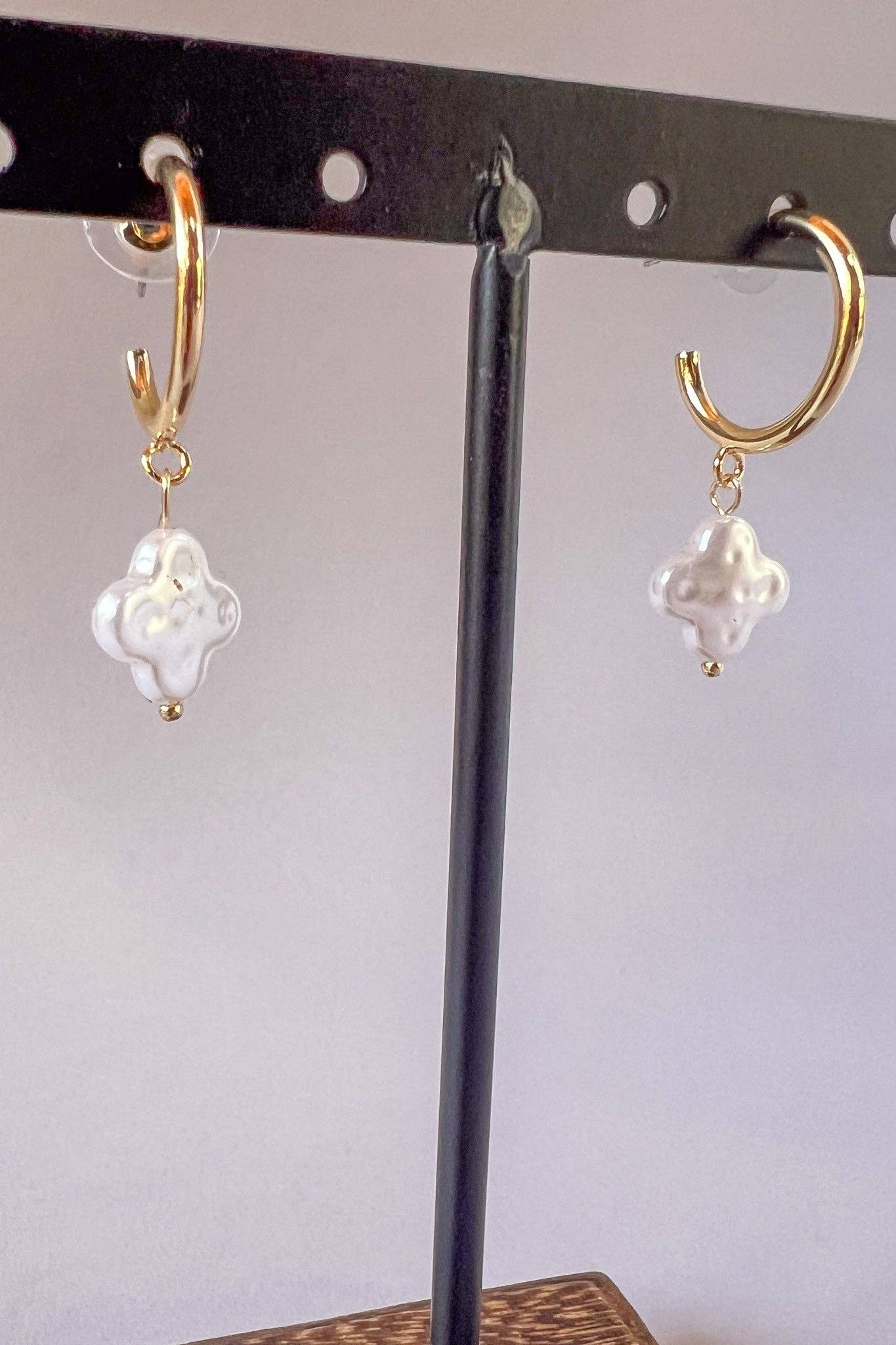 Pearl Hoop Clover Earring