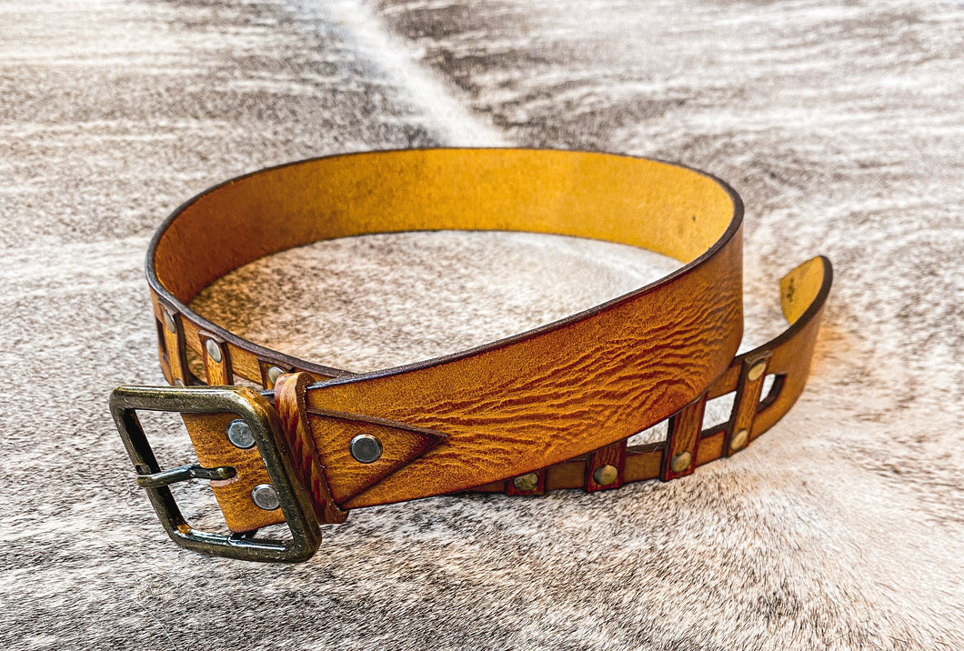 Steppin’ Up - Leather Belt