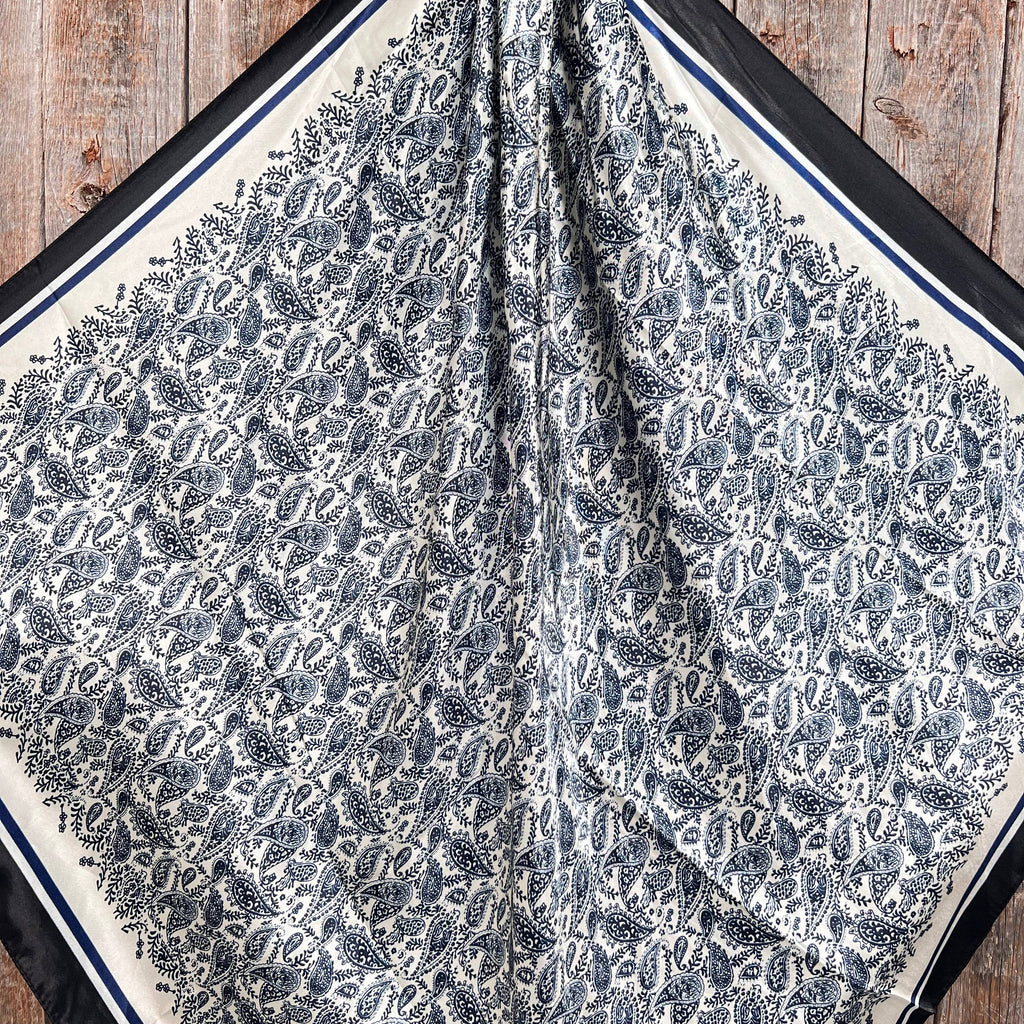 35X35"  Blue & Cream Paisley Wild Rag/Scarf WR3408