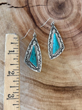 Load image into Gallery viewer, Canyon Ridge Earrings
