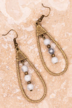 Load image into Gallery viewer, Sherri - Earrings
