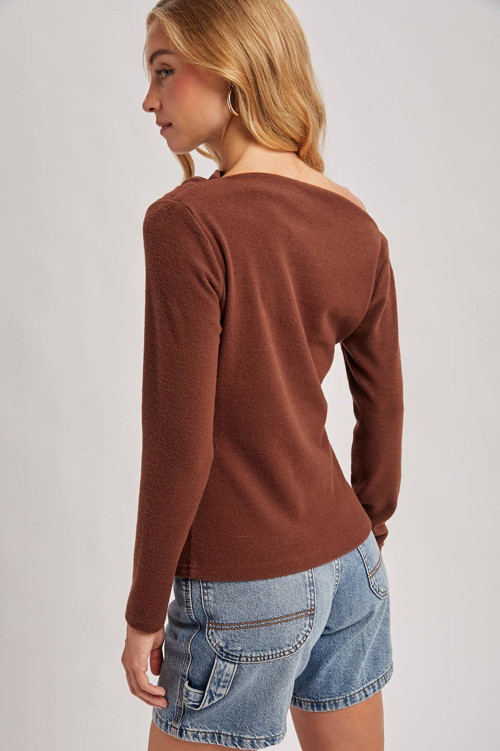 The Quiet Horizon - Off the Shoulder Top