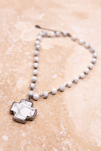 Load image into Gallery viewer, Theresa - Necklace
