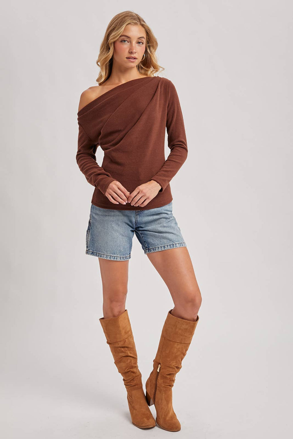 The Quiet Horizon - Off the Shoulder Top