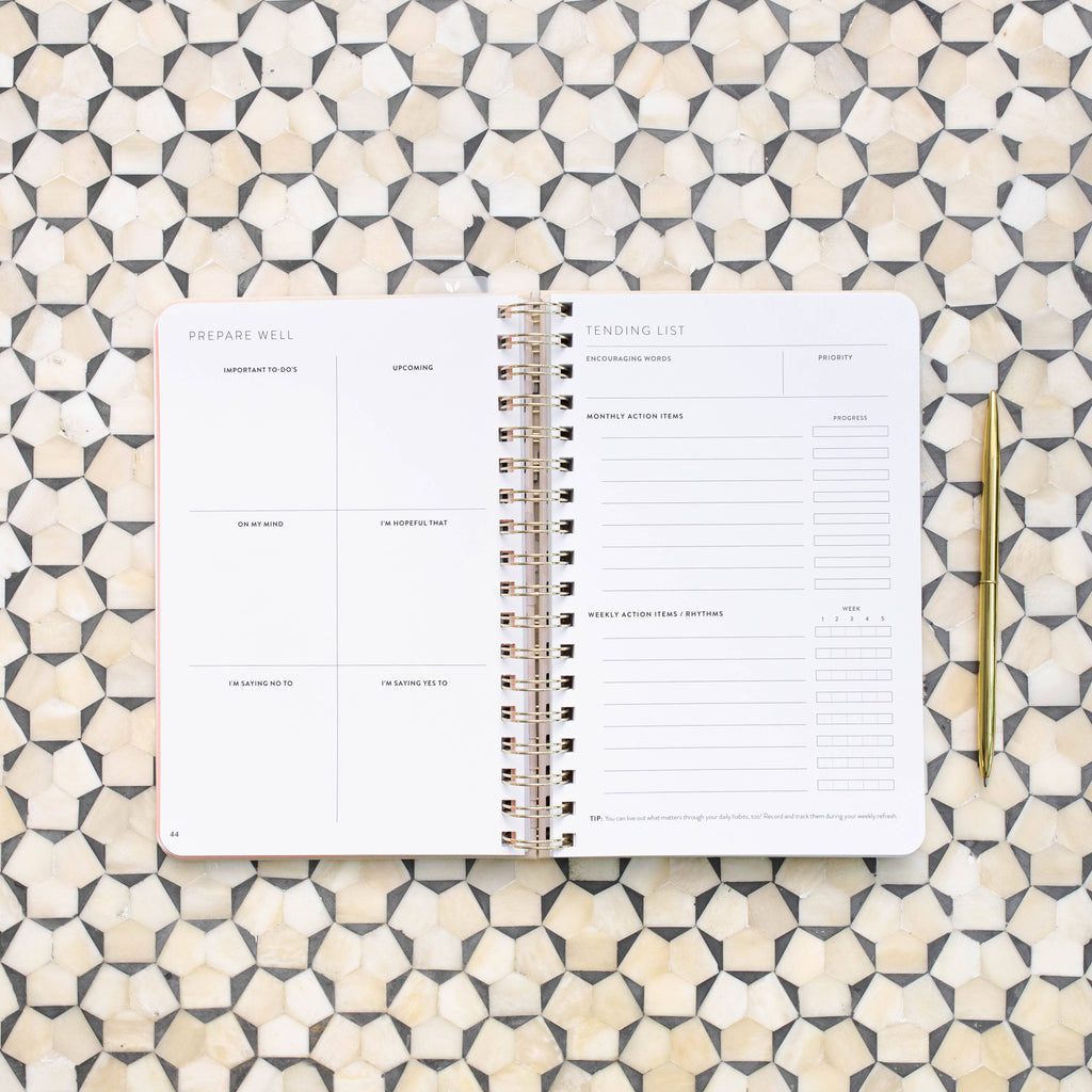 Fresh Start Daily Goal Planner | Natural Spiral | Undated