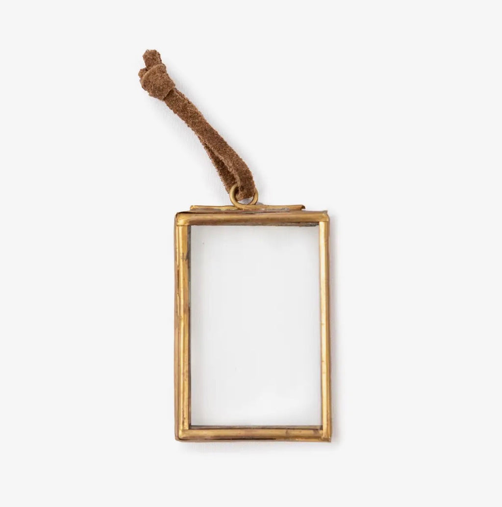 Gathered Thoughts Small Ornament Frame with Zinc Finish 1.5" x 2.5"