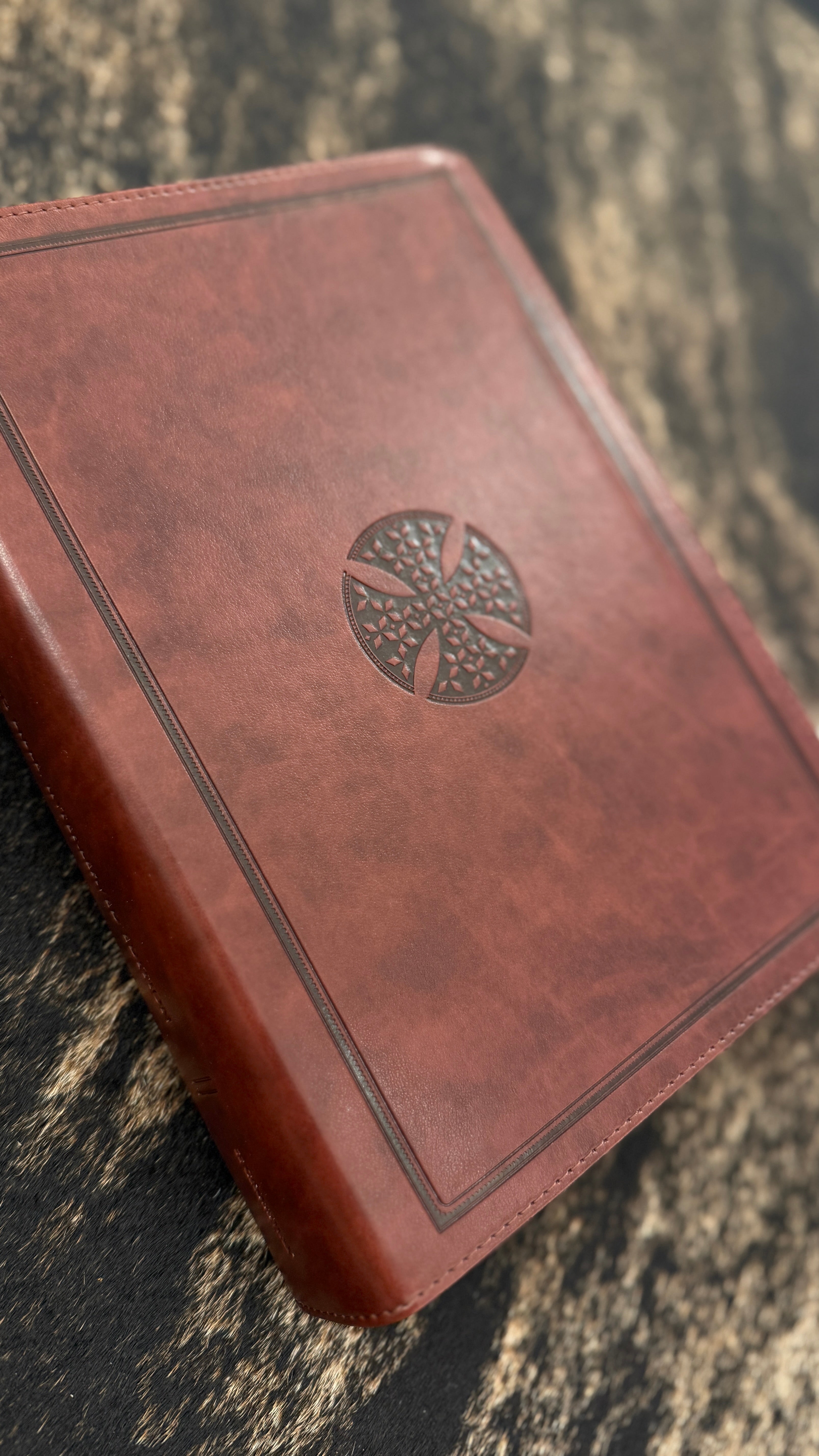 Mosaic Cross Interleaved Bible