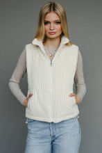 Load image into Gallery viewer, Fallin in Love Vest
