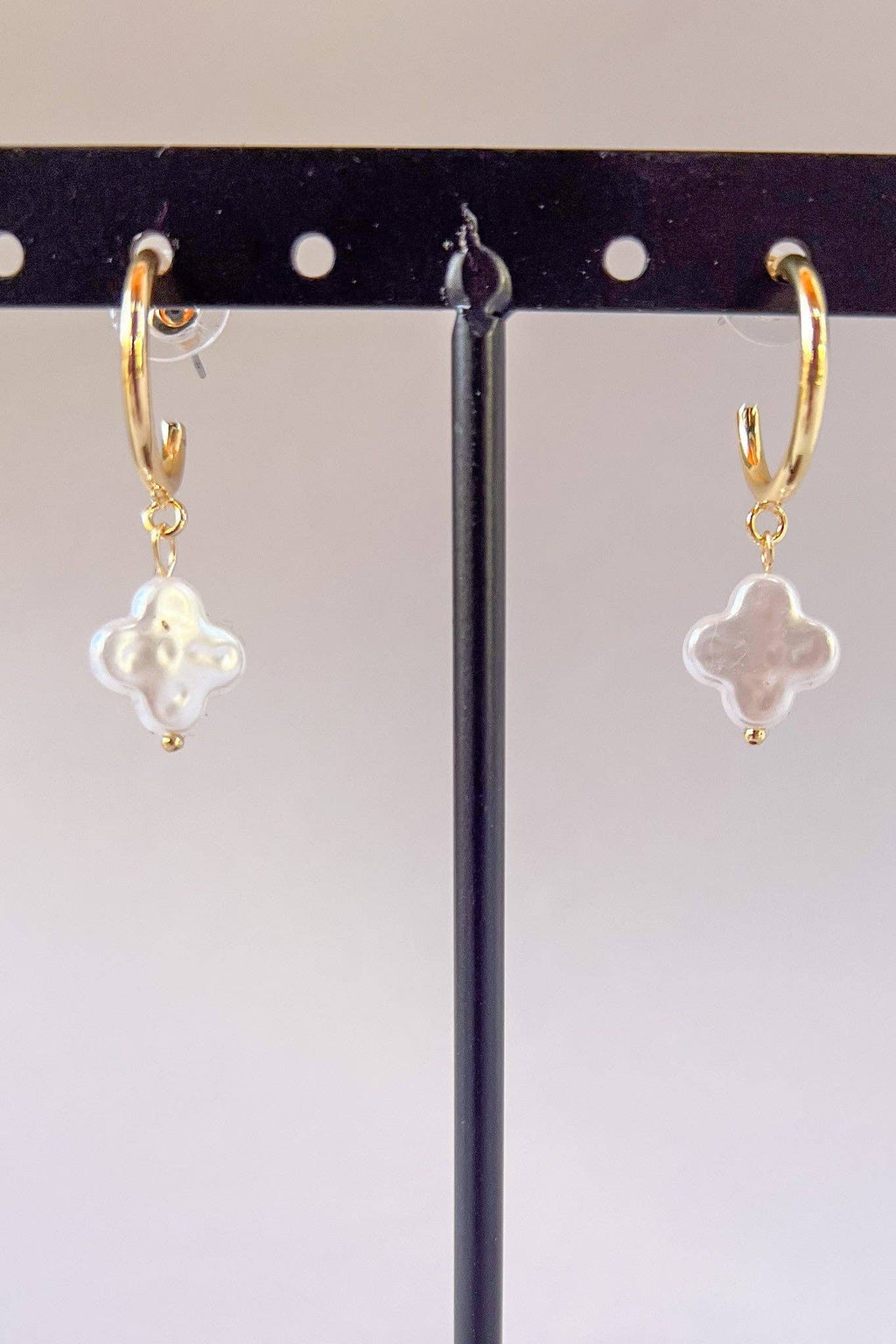 Pearl Hoop Clover Earring