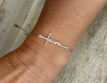 Load image into Gallery viewer, Dainty Faith Bracelet/Anklet
