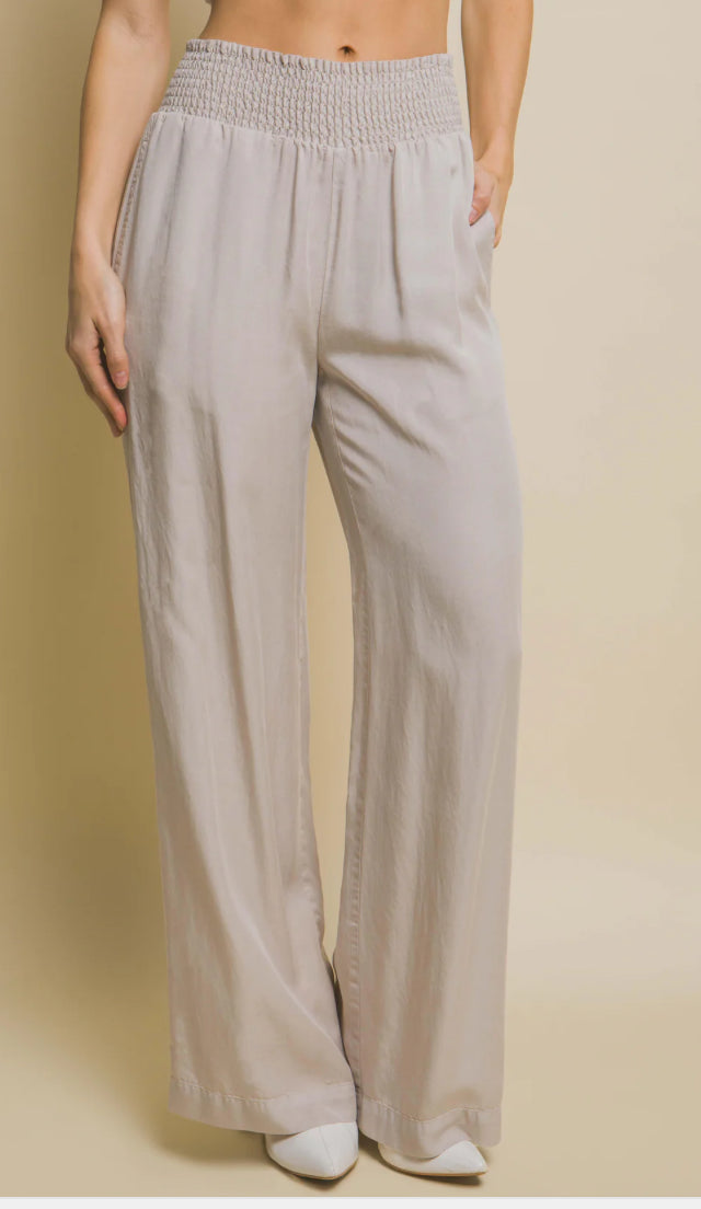 She’s Perfect Tencel Pants