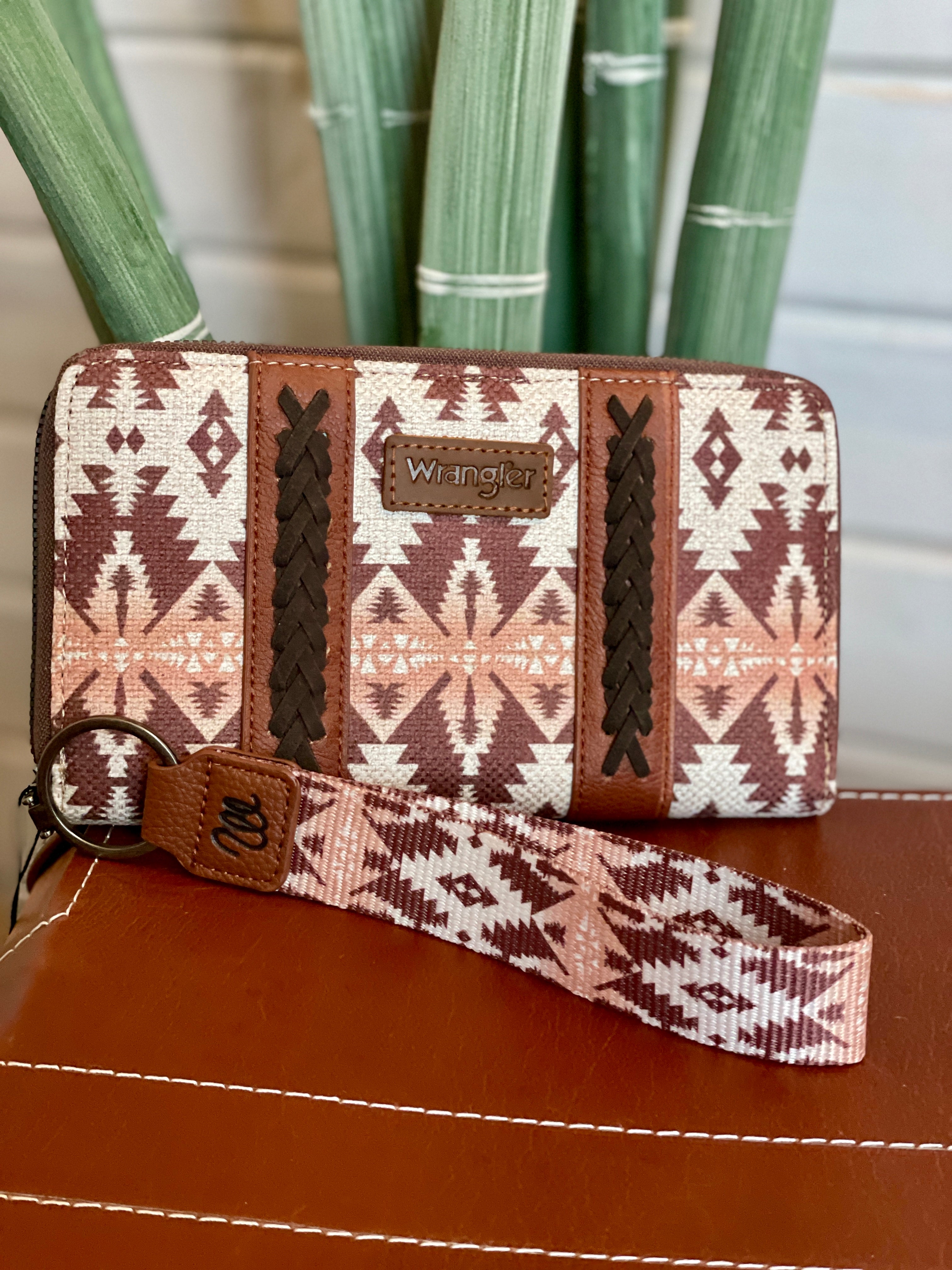 Wrangler Clutch/Wallet