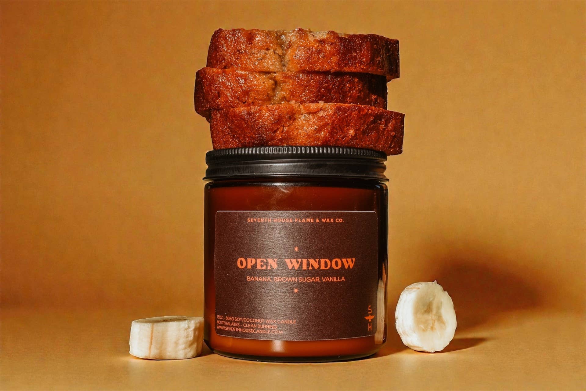 OPEN WINDOW - Banana Nut Bread Candle