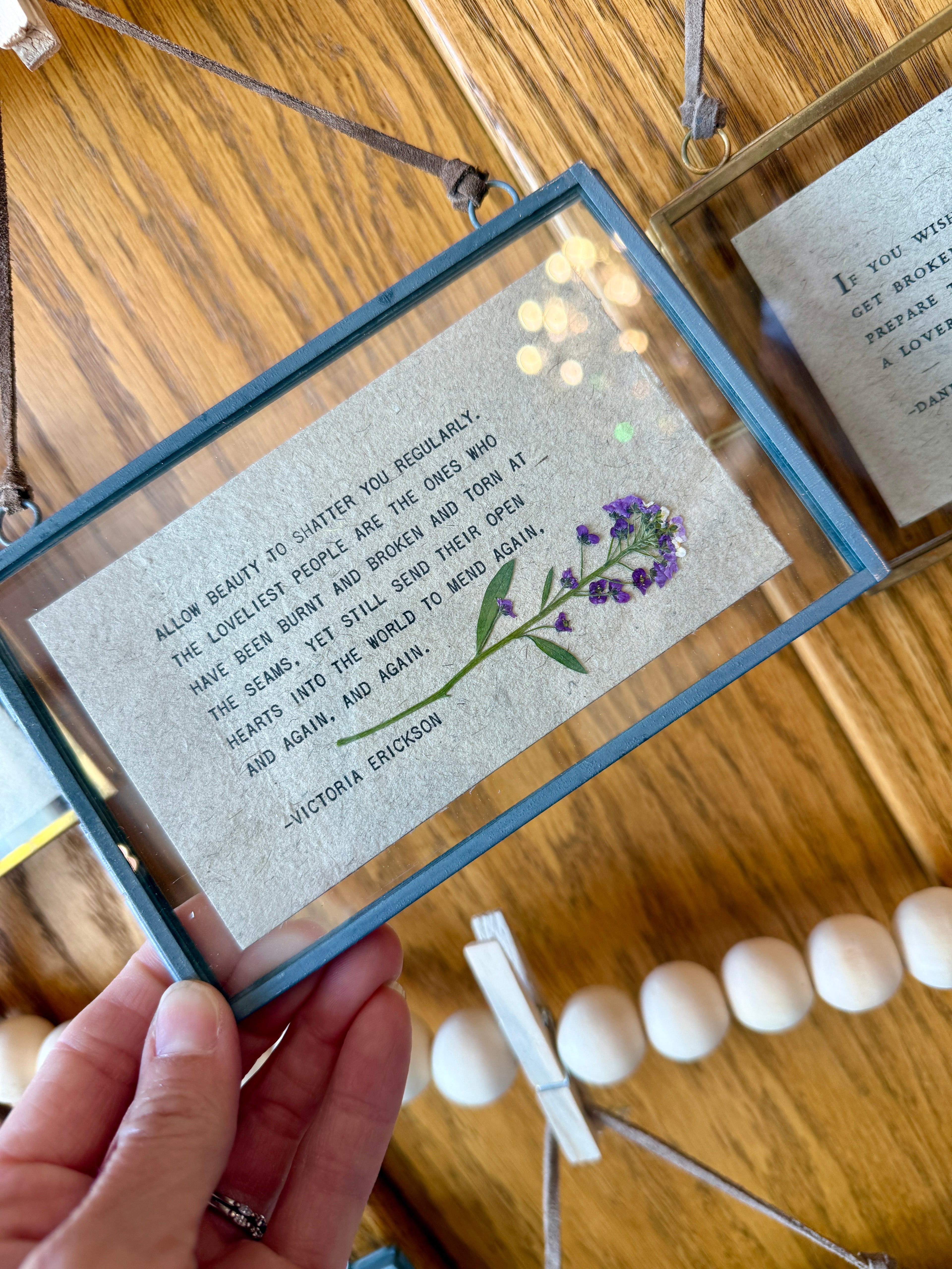 Gathered Thoughts 6x4 Horizontal Hanging Frame