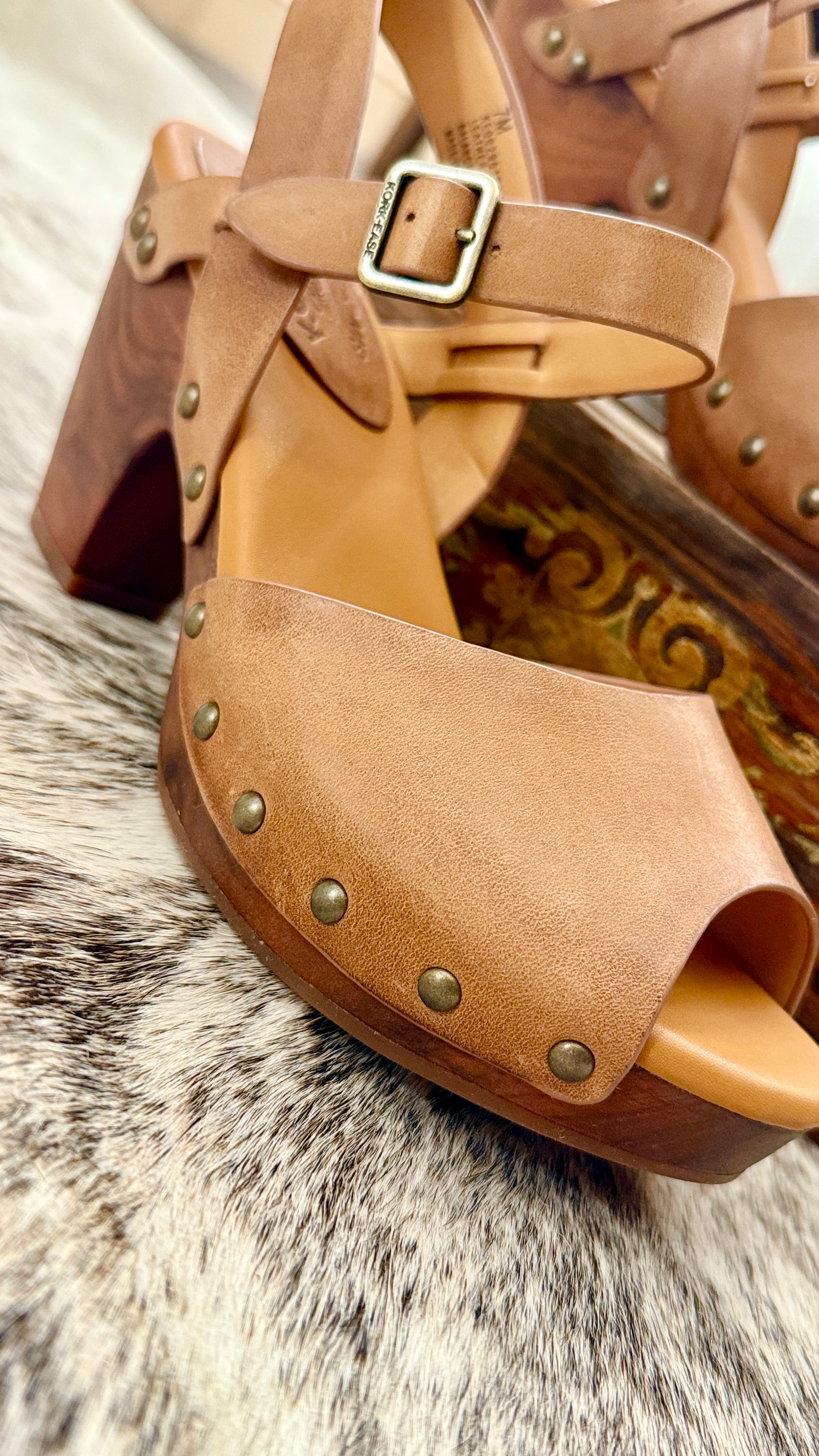 High Country Platform Leather Sandals