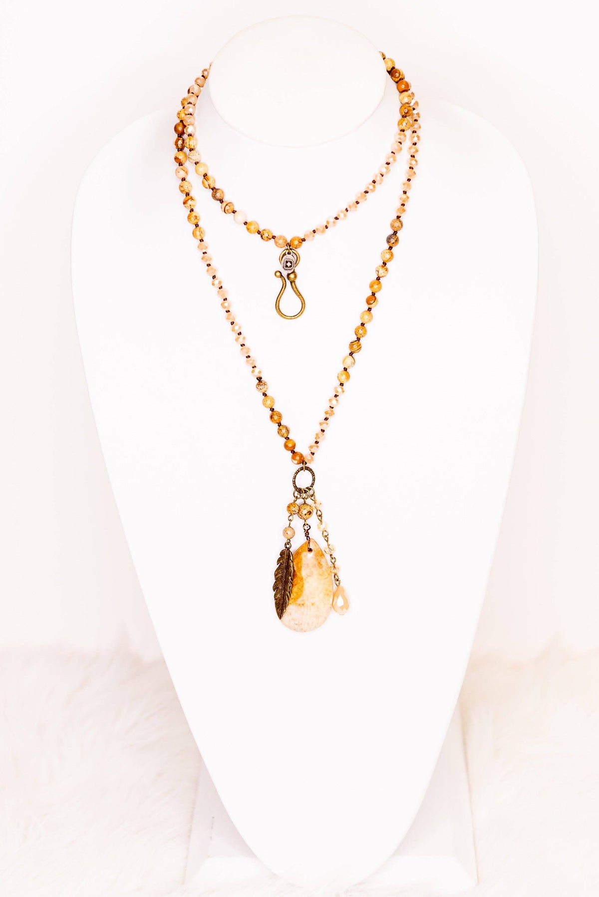 Meadow Necklace in Taupe Mix