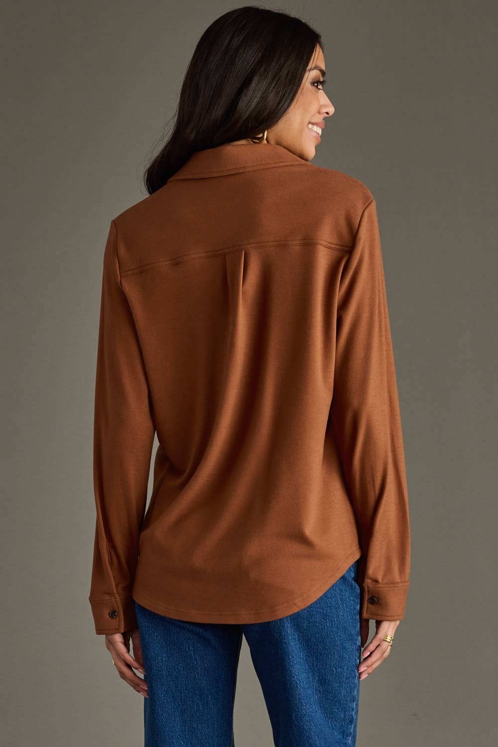 Lookin Right Soft Button Up