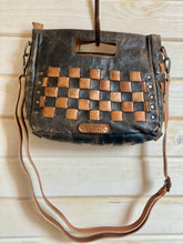 Load image into Gallery viewer, Keiki Crossbody
