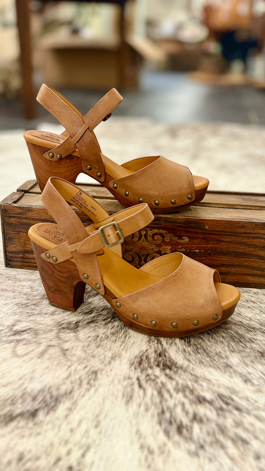 High Country Platform Leather Sandals
