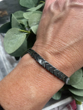 Load image into Gallery viewer, Follow Your Arrow Hematite Bracelet
