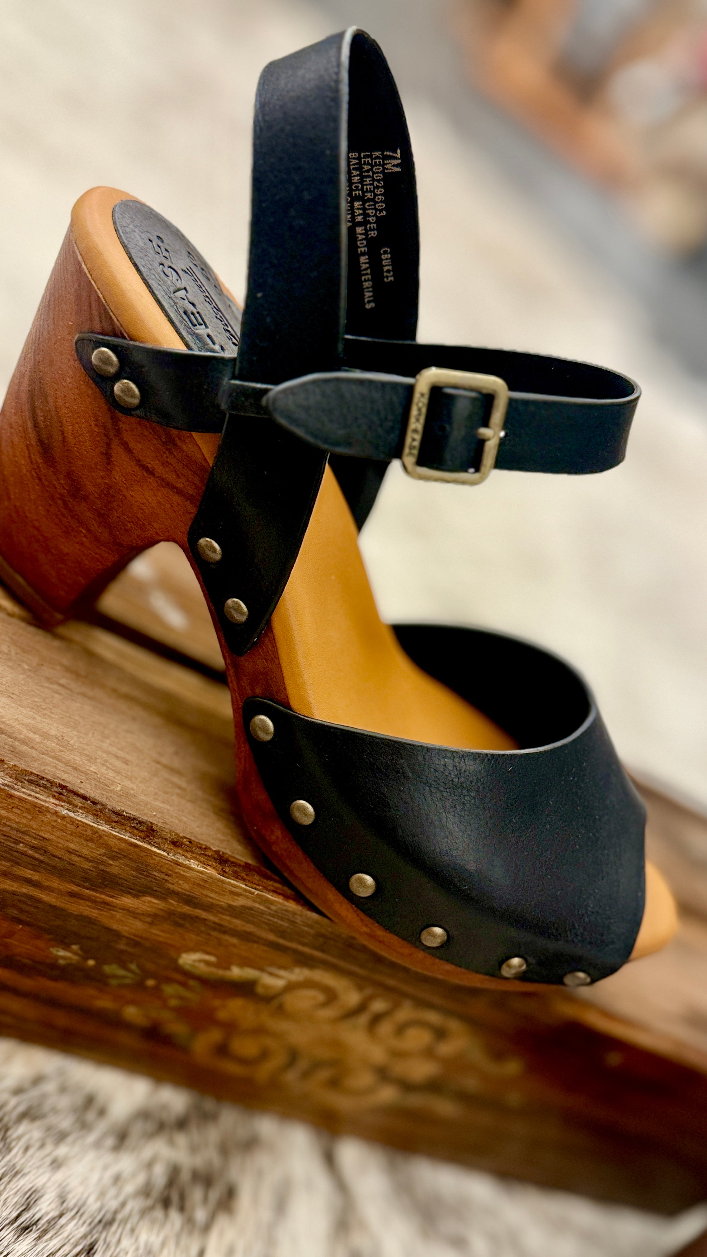 High Country Platform Leather Sandals