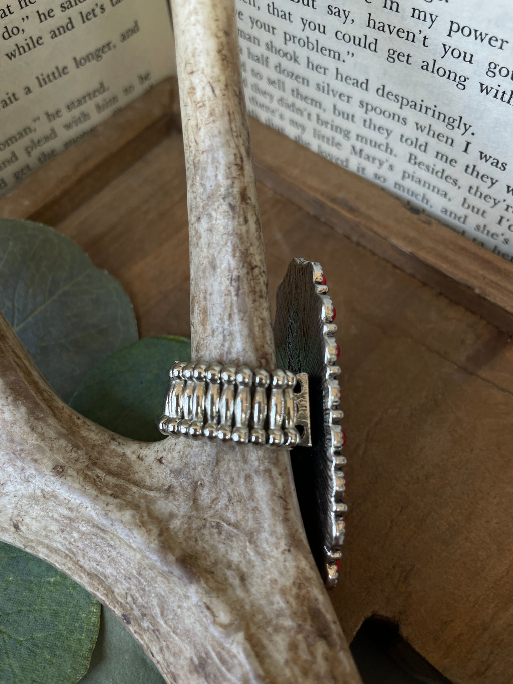 Don’t Tempt Me - Ring