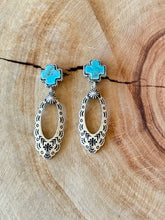 Load image into Gallery viewer, Crosswind Earrings
