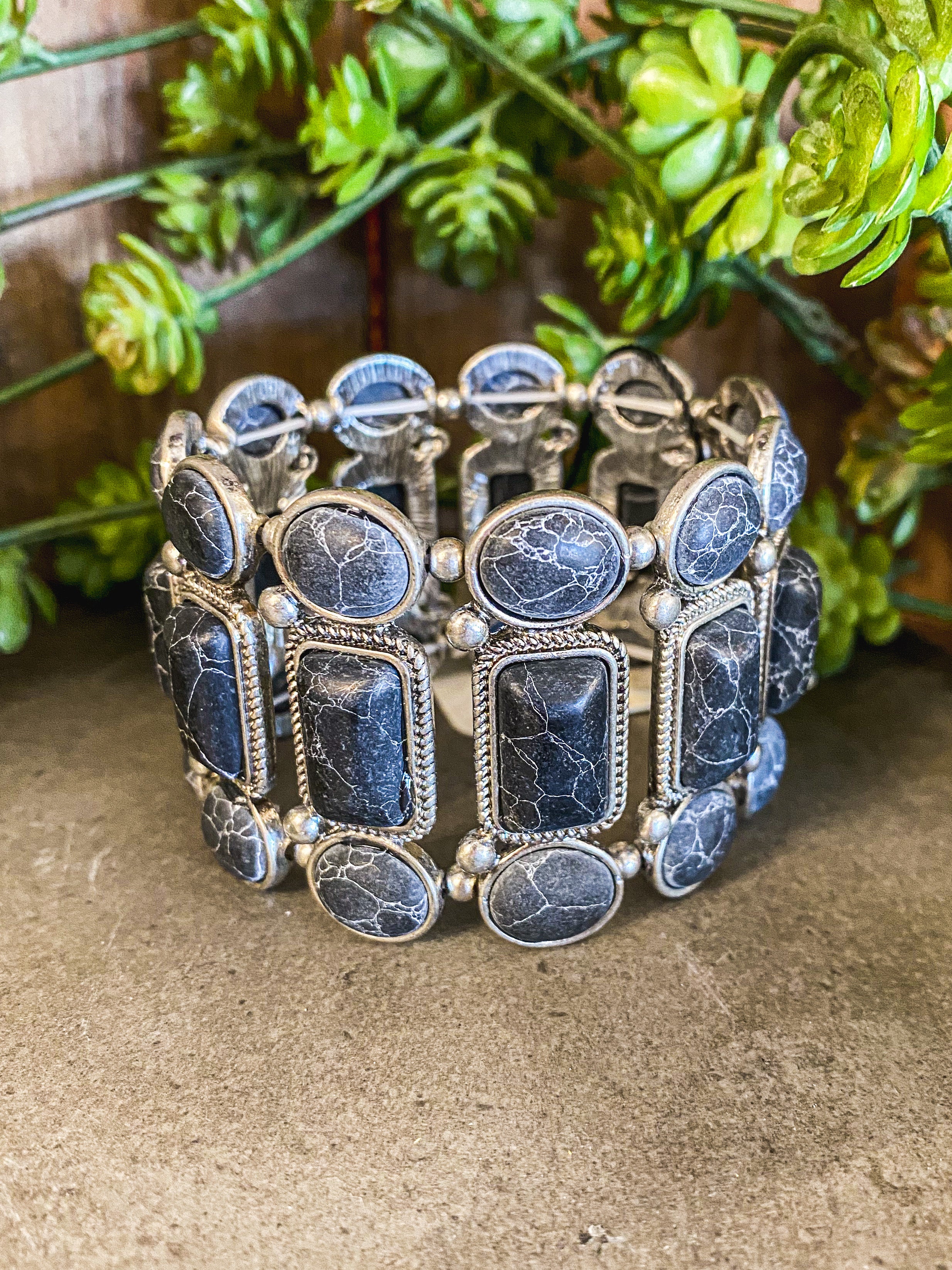 Get in the Ring - Bracelet