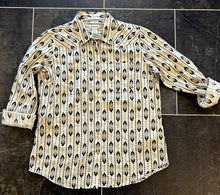 Load image into Gallery viewer, Pocketful of Sky - Button Up Shirt
