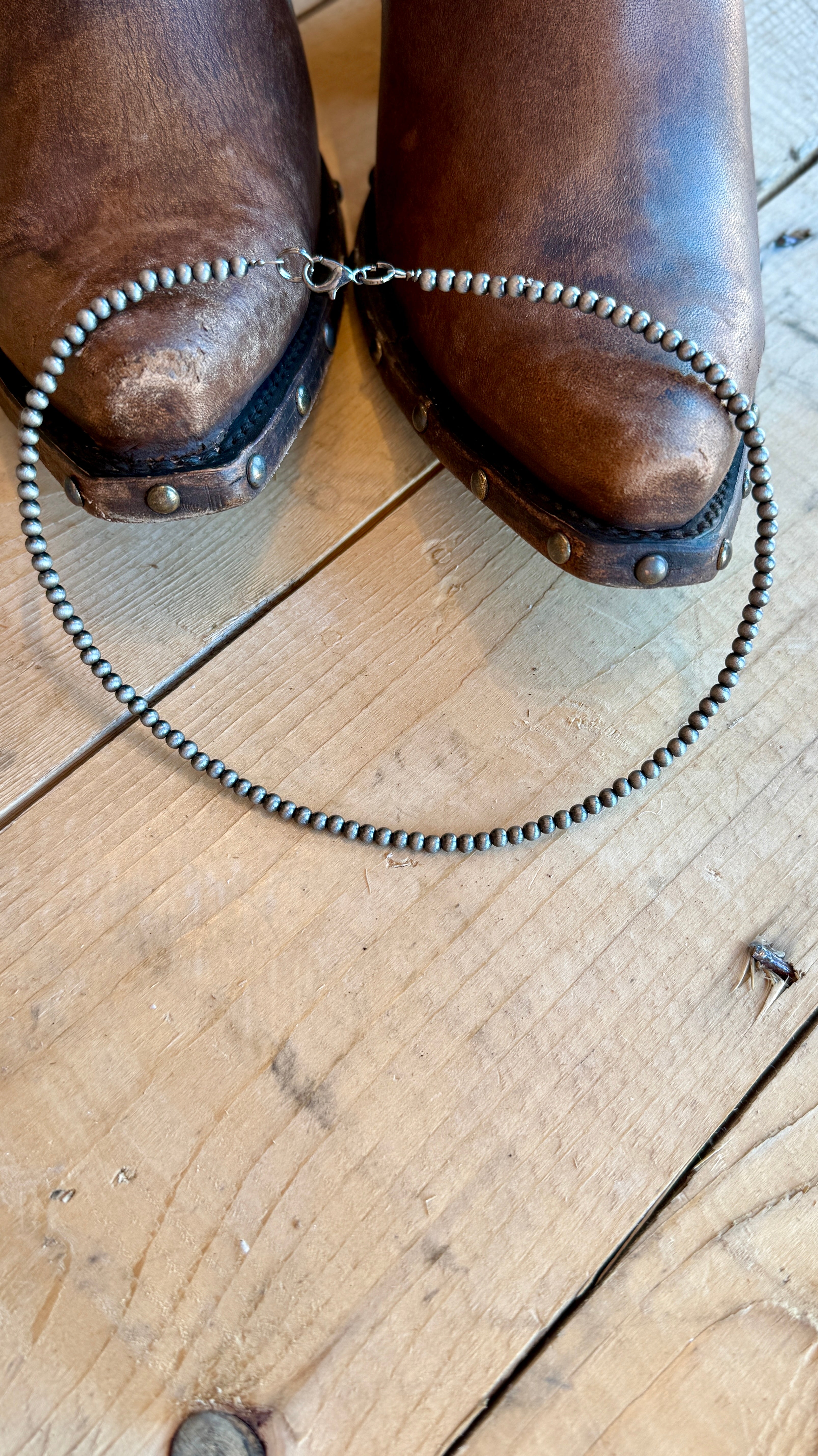 Lawless Collar Length Necklace