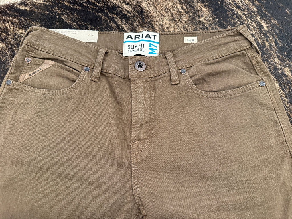 Ariat Men’s M7 Grizzly Straight Leg Jeans