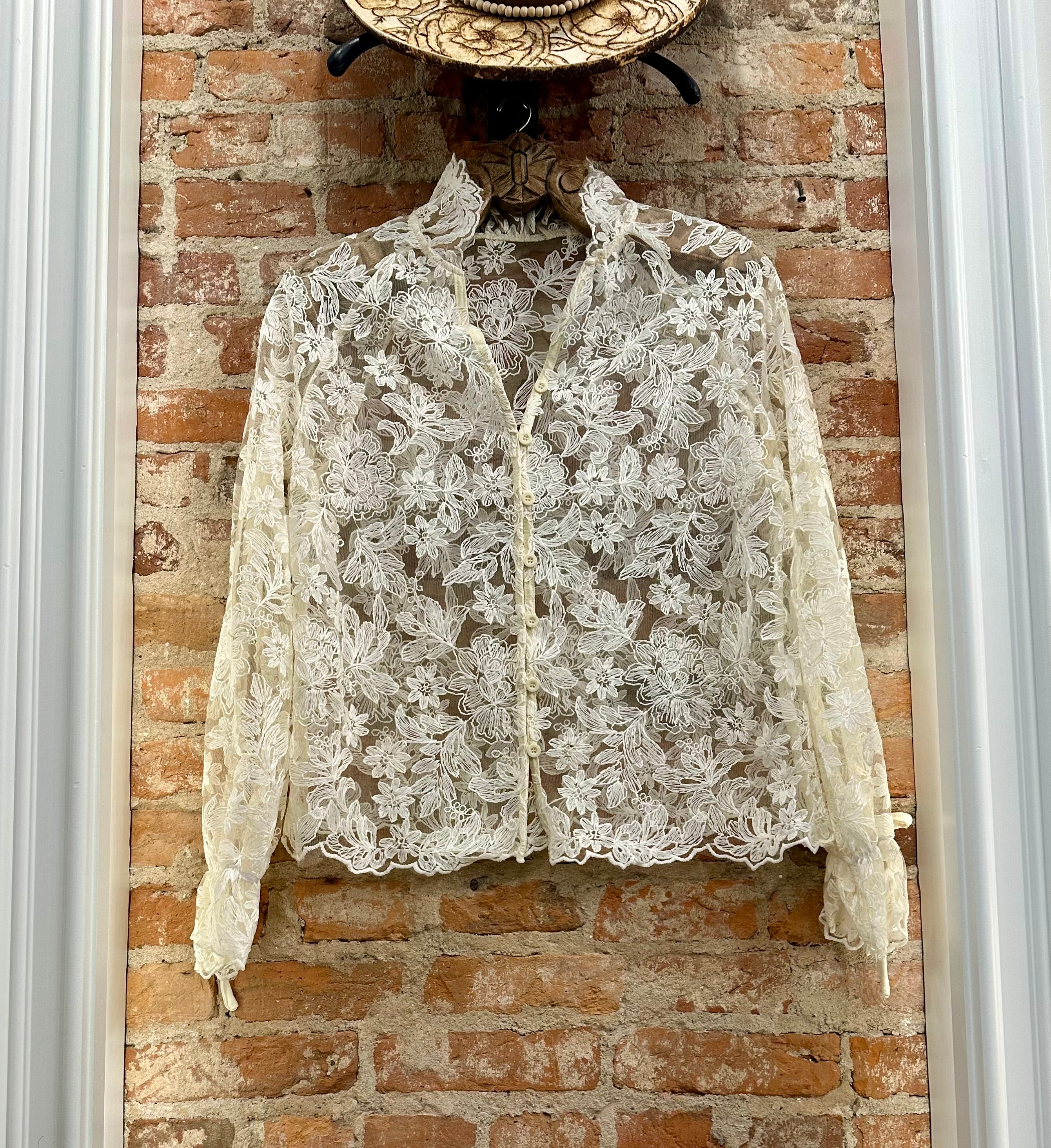 Small Town Prayer Flower Pattern Lace Blouse