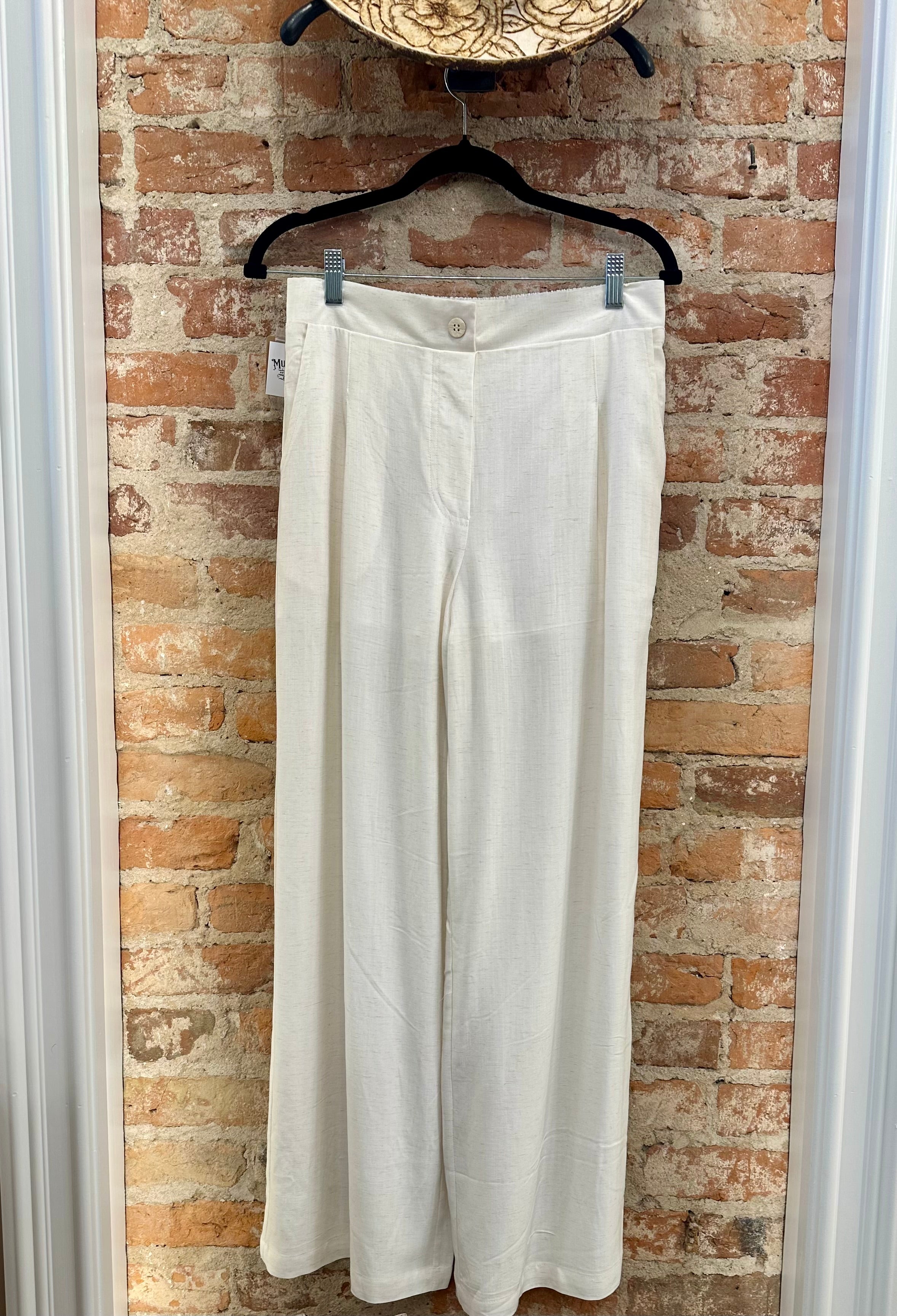 Joy Pin-tuck Linen Trouser