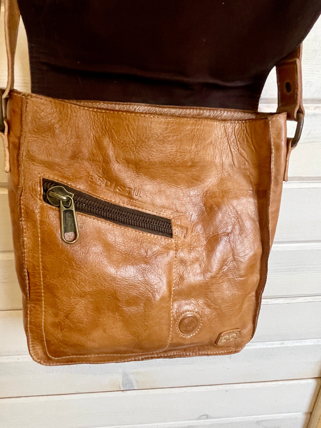 Venice Beach Crossbody Bag