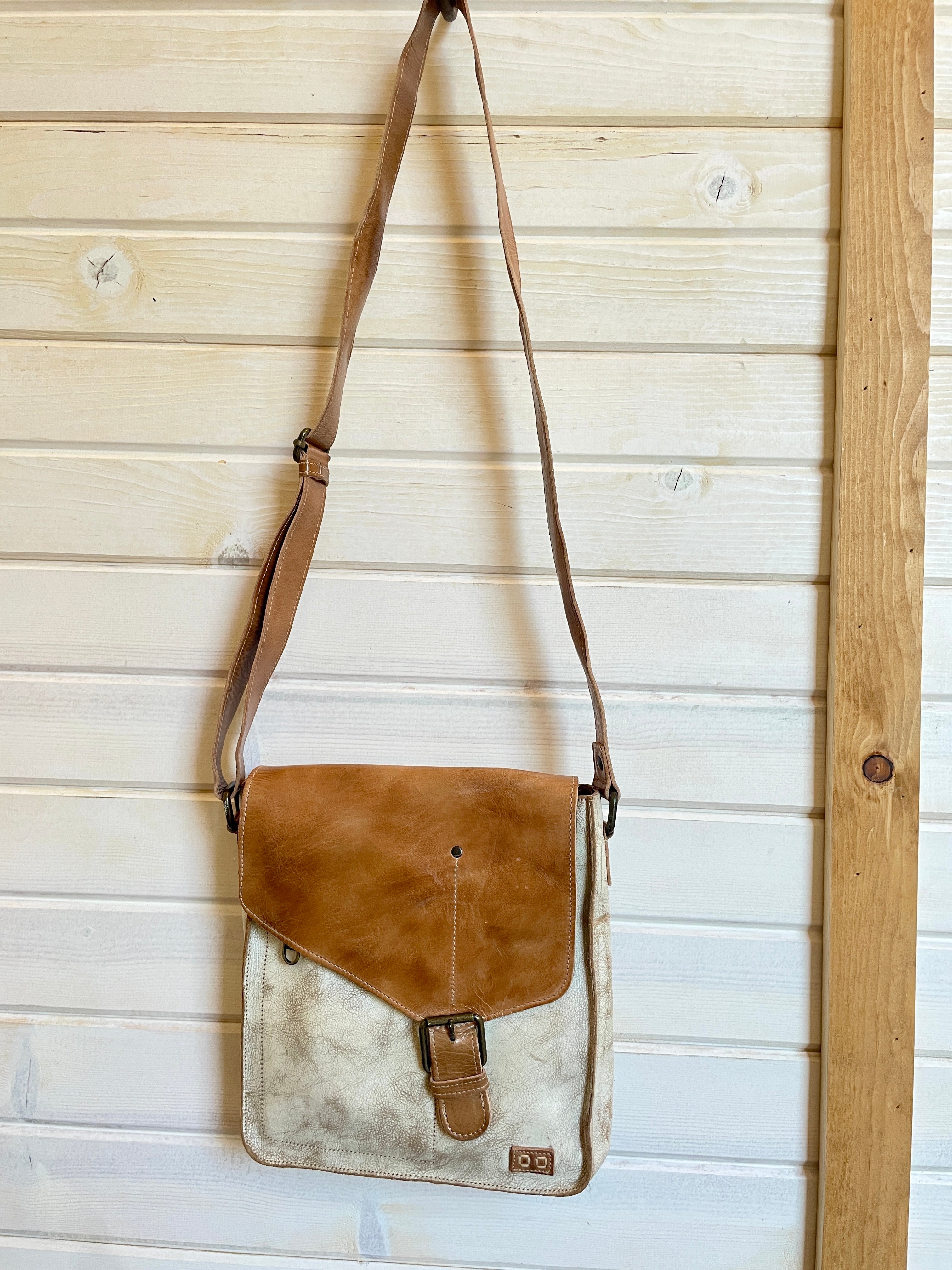 Venice Beach Crossbody Bag