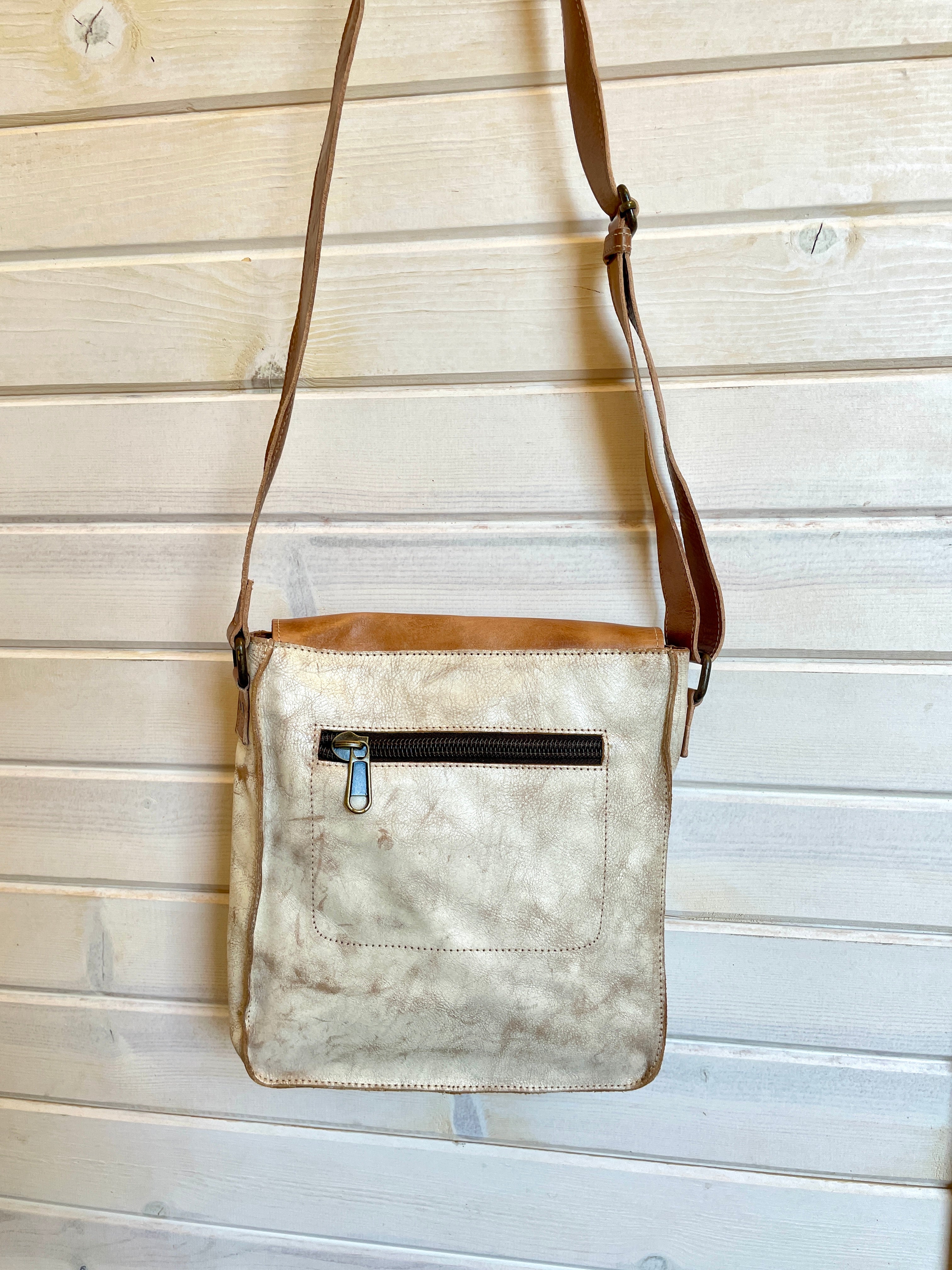 Venice Beach Crossbody Bag