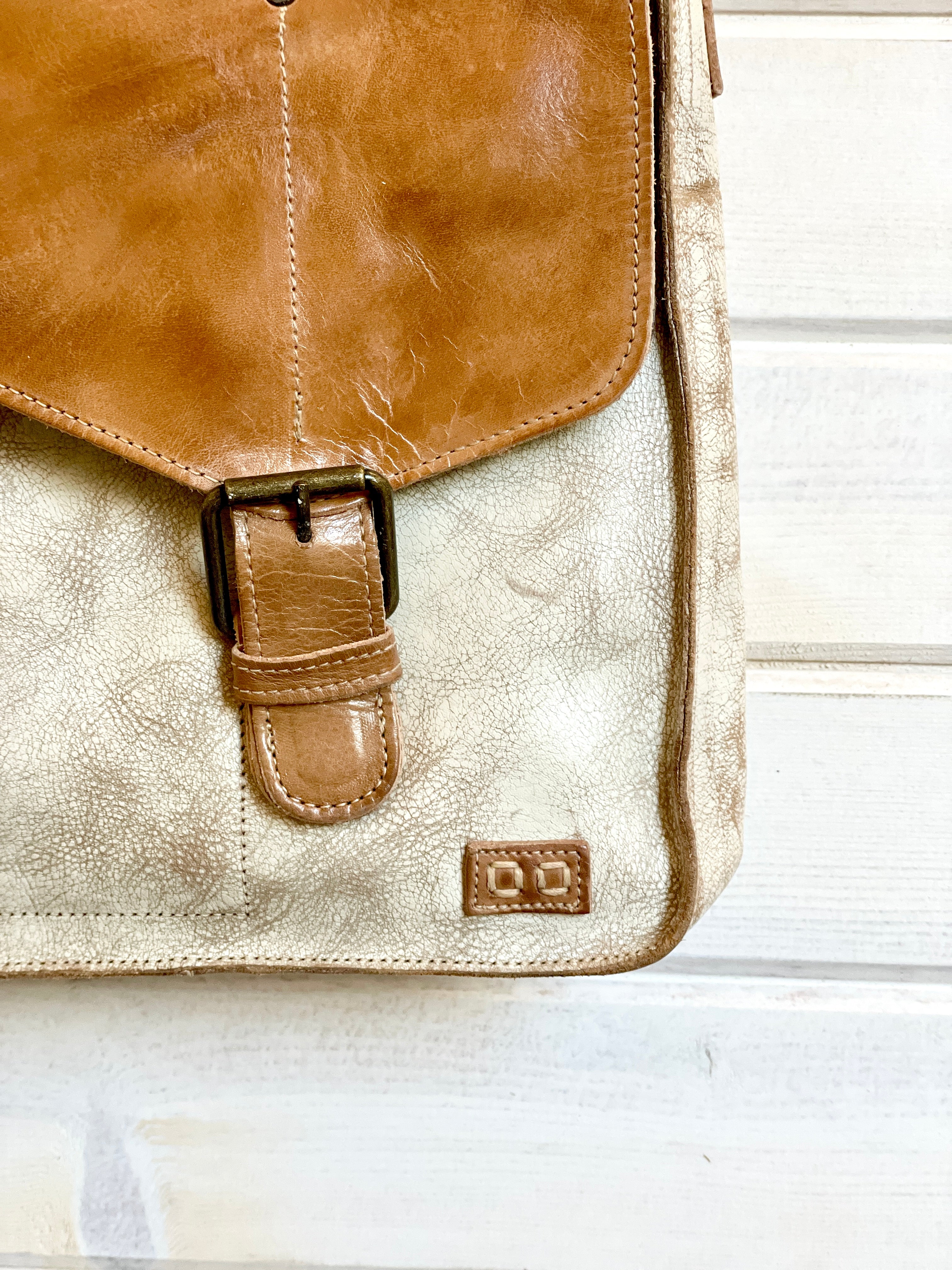 Venice Beach Crossbody Bag