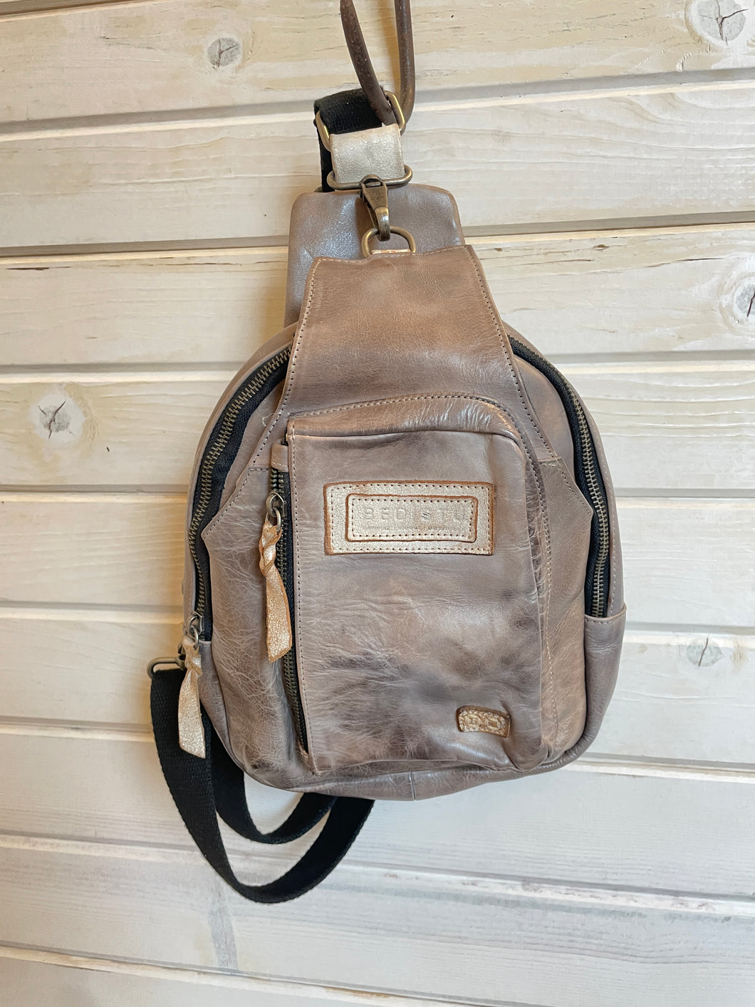 Beau Sling Bag