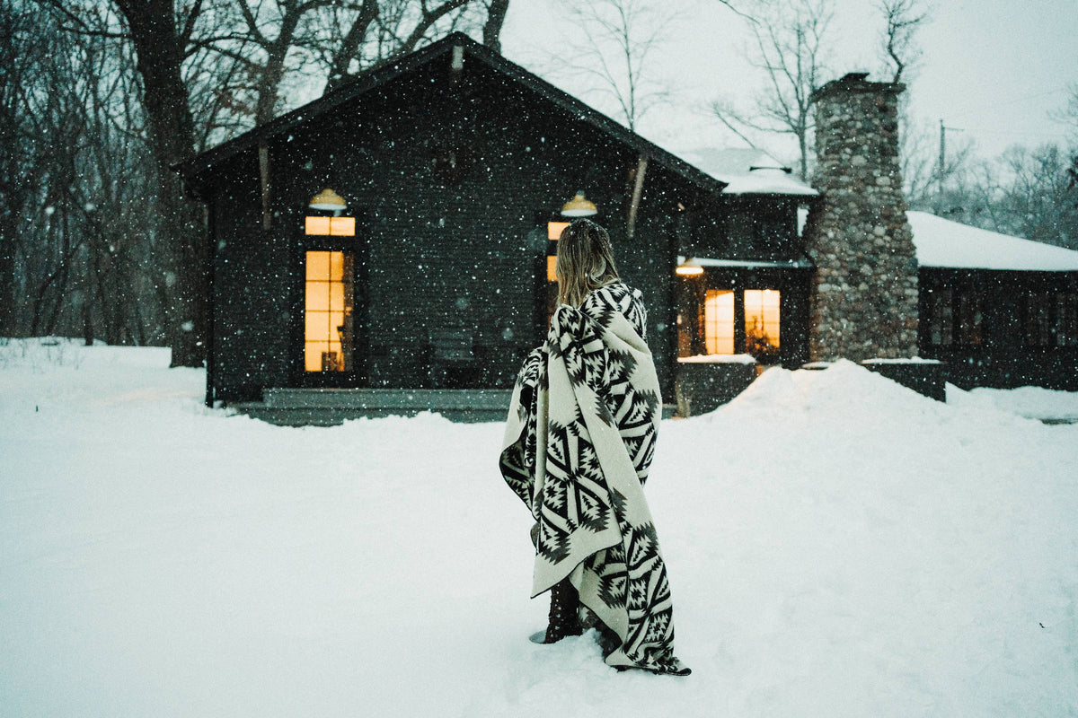 Quichua Blanket - Onyx Black