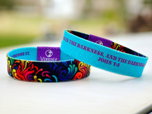 Load image into Gallery viewer, Coral Reef / John 1:5 Wristband
