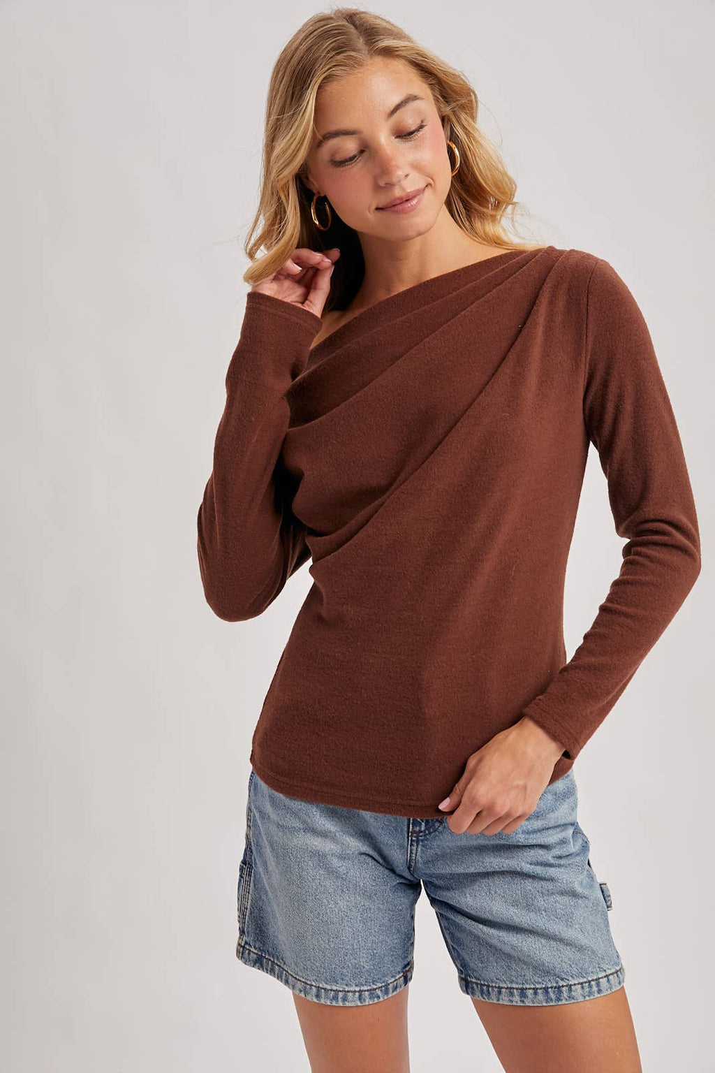 The Quiet Horizon - Off the Shoulder Top